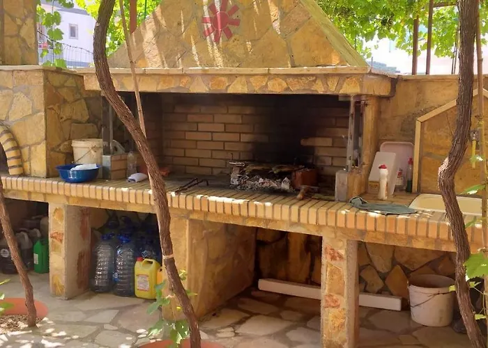 Alexis 아파트 사밀